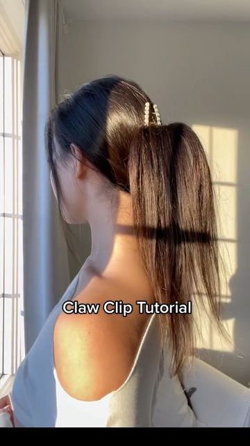 GODESS | Claw Clip | Daily Hair Tutorials on Instagram: "Save and try out this claw clip hairstyle perfect for casual days! Have you seen the other tutorials on our page? Follow @godess.ca . . . . . . . . #hairclip #hairaccessories #hairartist #hairsalon #hairtransformation #hairtutorial #haircare #hairtips #hairideas #hairfashion #hairart #hairstylist #hairstyle #hairstyling #hairstyleoftheday #hairofinstagram #hairstylist #hairupdo #ponytail #hairfashion #hairblogger #hairinfluencer #toront Hairclip Hairstyles Long Hair, Hairclip Hairstyles, Nyc Hair Salon, Hairstyles Long Hair, Claw Clip Hairstyle, Clip Hairstyle, Clip Hairstyles, Hairstyles Long, Artistic Hair