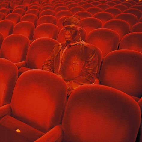 Liu Bolin - "the invisible man" an artist whose mission is to become invisible, in protest of the oppressive Chinese  government. Liu Bolin, Red Chairs, Invisible Man, Ansel Adams, Ex Machina, Optical Illusions, Body Painting, In The Middle, The Middle