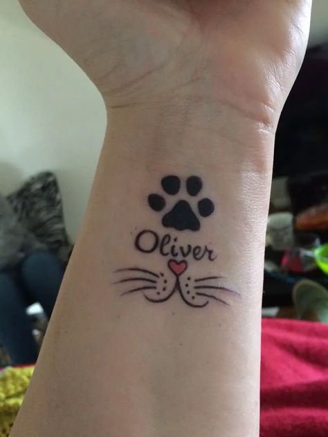 20 Best Cat Memorial Tattoo Designs - The Paws Cat Memorial Tattoo, Nose Tattoo, Cat Paw Tattoos, Pet Memorial Tattoo, Memorial Tattoo Designs, Cute Cat Tattoo, Pawprint Tattoo, Cat Tattoo Small, Petit Tattoo