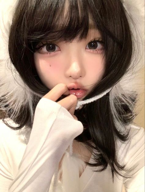 Tumblr Aesthetic Profile, Douyin Art Style, Puppy Beauty, Kawaii Angel, الشموع اليابانية, Cute Eye Makeup, Doll Eye Makeup, Pretty Makeup Looks, Japanese Makeup