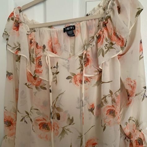 Cream And Pink Floral Off The Shoulder Blouse Large Sheer And Light 4 Inch Ruffle Around Shoulders And Neckline Keyhole And Tie In Neckline At The Front 100% Polyester Questions? Leave A Comment Below! I81 Off The Shoulder Blouse, Floral Blouse, Pink Floral, Off The Shoulder, 4 Inch, Top Brands, Womens Tops, Brand New, Cream