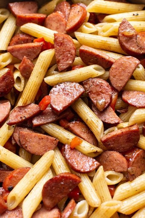 Recipe Peppers, Smoked Sausage Recipes Pasta, Austria Recipes, Beef Sausage Recipes, Amazing Pasta, Smoked Sausage Pasta, Braised Chicken Breast, Salt Lavender, Sausage Recipes For Dinner