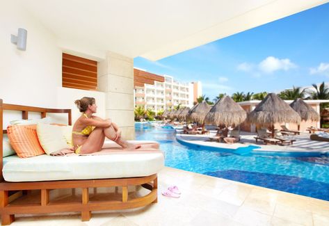 Top 5 Cancun All-Inclusive Resorts With Swim-Up Rooms Cancun All Inclusive Resorts, Grand Park Royal Cancun, Hyatt Zilara Cancun, Cancun Hotel Zone, Cancun Photos, Cancun All Inclusive, Cancun Vacation, Sunny Vacation, Cancun Resorts