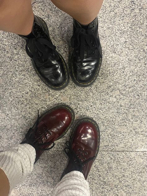 Dark Red Doc Martens, Vintage Winter Shoes, Red Dr Martens Outfit, Red Doc Martens Outfit, Cherry Red Doc Martens, Dr Martens Aesthetic, Docs Boots, Chunky Shoes Outfit, Red Docs