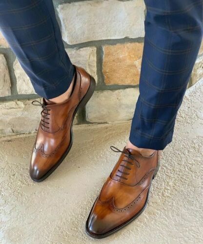 Brogues Men, Wingtip Shoes, Leather Formal Shoes, Color Shoes, Brown Oxfords, Brown Leather Shoes, Business Shoes, Brogue Shoes, Brown Shoes