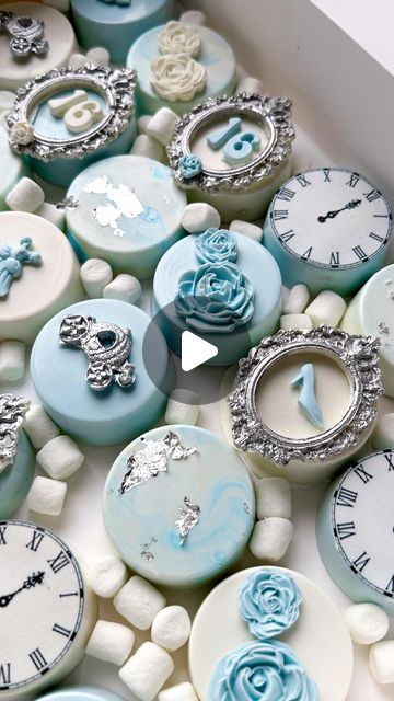 @xosimplysweeet on Instagram: "Make an order with me - Cinderella Sweet 16 edition 🤍 how do we feel about these behind the scenes videos?! • All products used are linked in my amazon store front be sure to check it out! 💌 • Cinderella accessory mold + silver from @itwasalladreamshop use code "xosimplysweeet" to save • • #chocolatecoveredstrawberries #chocolatecoveredoreos #chocolatecoveredpretzels #chocolatecoveredricekrispies #cakesicles #cakepops #howto #tutorial #treatmaker" Cinderella Dessert Table Sweets, Cinderella Treats Dessert Tables, Cinderella Themed Desserts, Cinderella Treats, Cinderella Dessert Table, Chocolate Covered Oreos Baby Shower, Cinderella Food, Cinderella Cake Pops, Sweet 16 Cinderella Theme