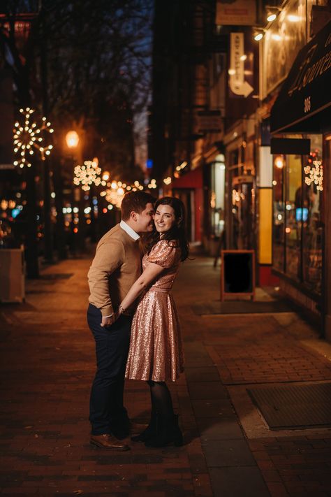 New Years Eve Engagement Photos, Night Time Family Photoshoot, Winter Night Photoshoot, Engagement Photos Nighttime, Engagement Photos At Night, Downtown Christmas Photo Shoot, Night Time Couples Photoshoot, Night Time Engagement Photos, Nighttime Proposal