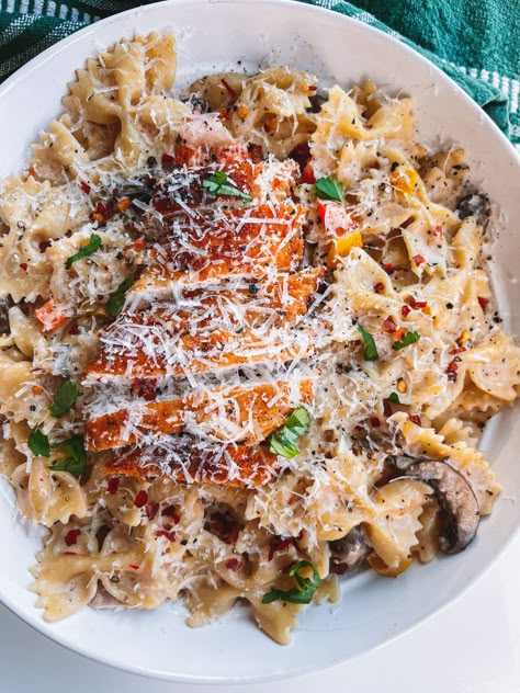 Cheesecake Factory's Louisiana Chicken Pasta Recipe - Everything Delish Louisiana Chicken Pasta Recipe, Cheesecake Factory Louisiana Chicken Pasta, Everything Delish, Louisiana Chicken, Louisiana Chicken Pasta, Pasta Entrees, Pasta Casseroles, Garlic Chicken Pasta, Recipe Cheesecake