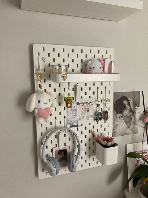 Hang pegboard