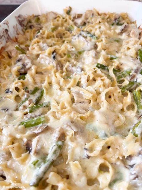 Chicken Primavera Casserole, Chicken Asparagus Casserole, Chicken Rice Asparagus Casserole, Chicken And Asparagus Casserole, Cheesy Asparagus Casserole, Chicken Cassrole, Asparagus Casserole With Cream Of Mushroom Soup, Asparagus Casserole, Meal Train Recipes