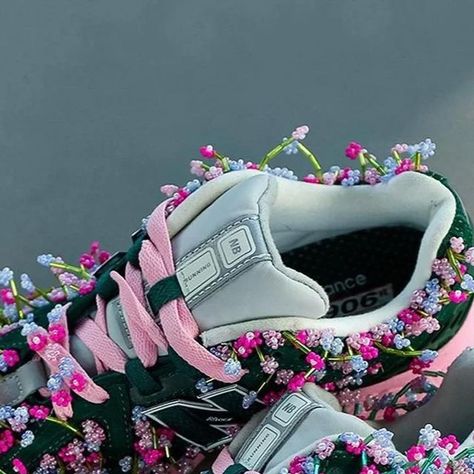 1of1 Custom Clothing Upcycling on Instagram: "Spring is here 🌸   Would you wear these? Let us know 🔥 Custom New Balance 1906R hand beaded by @agatapanucci   #sneakerdesign #footweardesign #sneaker #beading #springfashion" Upcycle Shoes, Clothes Dye, New Balance 1906r, Sneakers Illustration, How To Dye Shoes, Custom Clothing, Lovely Clothes, Spring Is Here, In Full Bloom