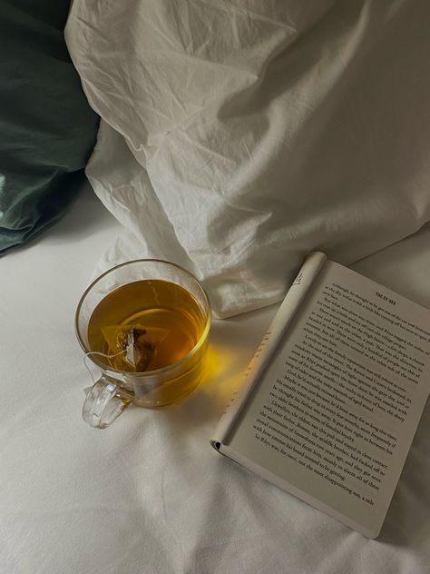 #read #night #tea #fashion #recipe #crochet #wallpaper #1 #aesthetic #shorts #tiktok Late Night Reading, Night Time Tea, Night Reading, Wedding Gifts Packaging, Tea And Books, Black Phone Wallpaper, Cool Instagram, Instagram Layout, Iphone Wallpaper Tumblr Aesthetic