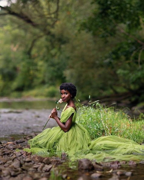 326 Likes, 41 Comments - Karissa Anderson |Photographer (@k.anderson.photos) on Instagram: “Now booking October sessions ✨✨ ••••••• Limited spots available! Must book a minimum of four weeks…” Fairytale Photoshoot, Debut Photoshoot, Fairy Photoshoot, Fairies Photos, Nature Photoshoot, Theme Nature, Ethereal Aesthetic, Fairytale Photography, She Wolf