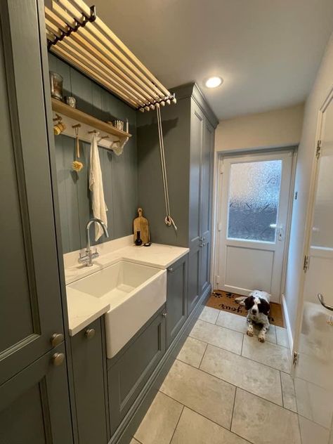 Laundry And Boot Room Ideas, Utility Room Airer Ideas, Back Door Utility Room, Country Utility Room Ideas, Boot Room With Dog Wash, Utility Room Narrow, Big Utility Room Ideas, Practical Utility Room Ideas, Upstairs Utility Room