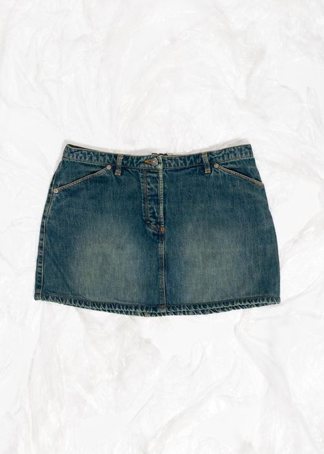 Upcycle jeans skirt