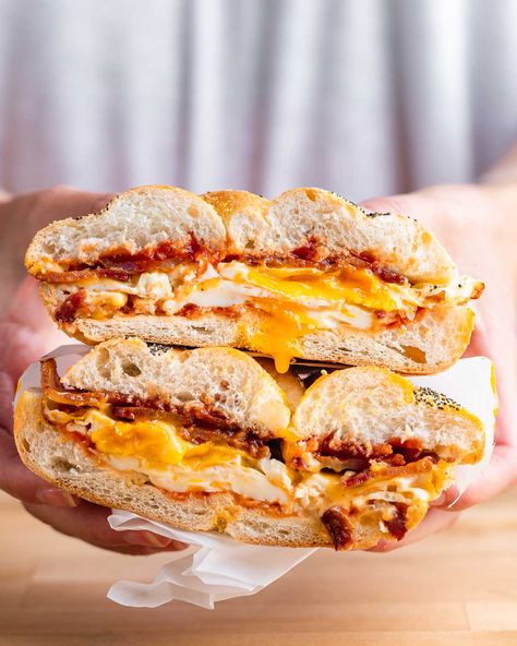 Deli Roll, Brunch Sandwiches, Bacon Egg And Cheese Sandwich, Melted Cheese Sandwich, Ny Deli, Bacon And Egg Sandwich, Bacon And Egg Roll, Eggs Cheese Breakfast, Sip And Feast