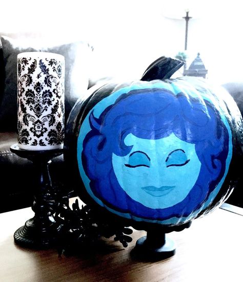 Madam Leota, Disney Pumpkin Painting, Madame Leota, Disney Furniture, Pumpkin Wallpaper, Disney Pumpkin, Disney Paintings, Halloween Pumpkins Painted, Painted Pumpkin