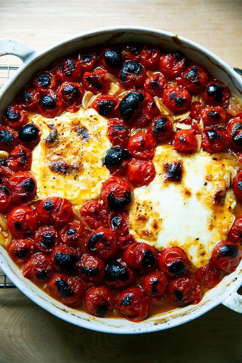 This baked feta with cherry tomatoes is one of the simplest, tastiest dishes ever. Lots of crusty bread for dipping is a must! #vegetarian #sidedish #appetizers Feta Tomato Bake, Baked Feta With Cherry Tomatoes, Baked Feta Appetizer, Feta Appetizer, Bread For Dipping, Tomato Bake, Feta Tomato, Basil Bread, Chicken Souvlaki