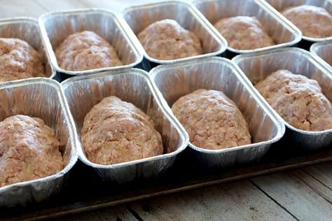 Freezer Meatloaf Make Ahead, Sympathy Meals, Individual Freezer Meals, Single Meals, Mini Meatloaf Recipe, Frozen Meatloaf, Individual Meals, Recipe Meatloaf, Surgery Prep