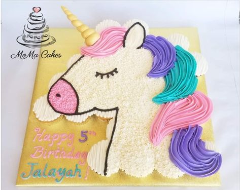 Unicorn Pull Apart Cake, Unicorn Pull Apart Cupcakes, Diy Unicorn Birthday Cake, Unicorn Cupcake Cake, Unicorn Pasta, Rainbow Unicorn Cake, Pull Apart Cupcake Cake, Pull Apart Cake, Cake Pulls