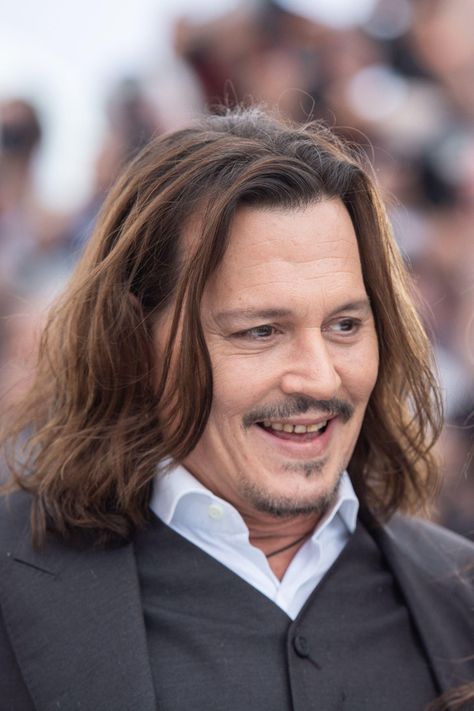 Johnny Depp Unveils Drastic Dental Transformation After Years of ‘Damaged’ Teeth Jack Sparrow Character, Johnny Depp Recent Photos, Dental Makeover, Johnny Depp Funny, Johnny Depp Images, Johnny Depp Fans, Johnny Depp Pictures, Perfect Teeth, Today Pictures