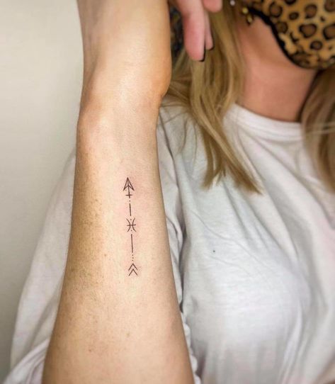 Honor Your Zodiac Sign With These Beautiful Pisces Tattoos | Fashionisers© - Part 9 Side Forearm Tattoos For Women, Feather Arrow Tattoo, Arrow Tattoo Finger, Forearm Tattoos For Women, Meaning Of Arrow Tattoo, Arrow Tattoos For Women, Pisces Tattoo Designs, Small Arrow Tattoos, Sagittarius Tattoo