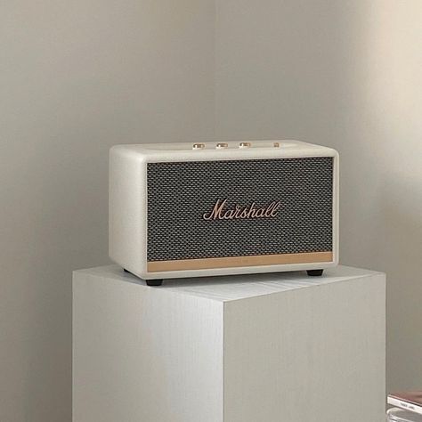 Aesthetic Speaker, Beige Homescreen, Marshall Acton, Learn To Tattoo, Marshall Amps, Wish Board, Aesthetic Objects, The Marshall, Cream Aesthetic