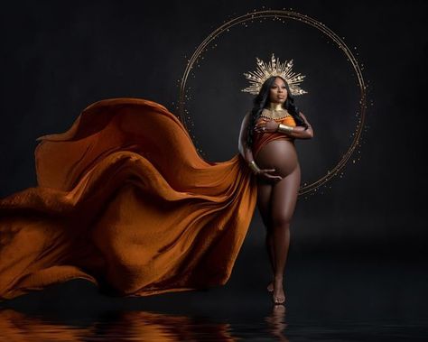 King And Queen Maternity Photoshoot, Maternity Photo Shoot Ideas Black Women With Locs, Oshun Maternity Shoot, Elephant Maternity Photoshoot, Fall Maternity Photoshoot Black Women, Pregnant Photoshoot Ideas Creative, Lion King Maternity Shoot, Royal Maternity Shoot, Hanging Maternity Shoot