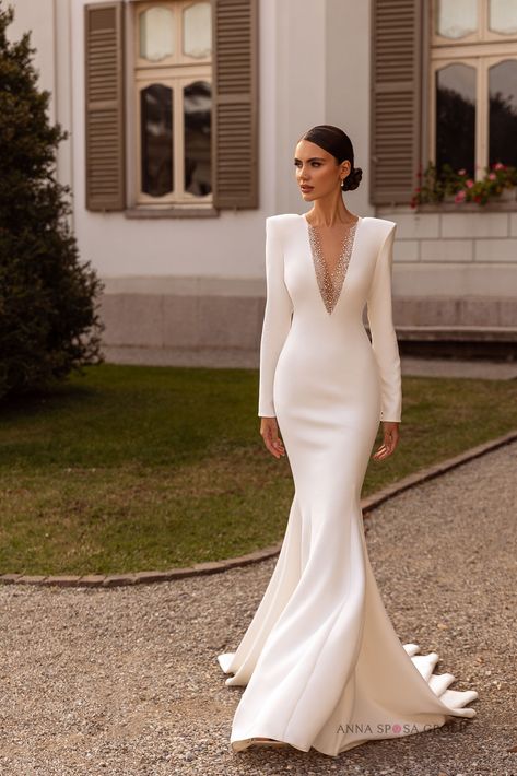 Elegant Long Sleeve Wedding Dresses, Minimal Wedding Dress, Nikah Dress, Civil Wedding Dresses, Classy Wedding Dress, Buy Wedding Dress, Stylish Wedding Dresses, White Wedding Dress, Dream Wedding Ideas Dresses