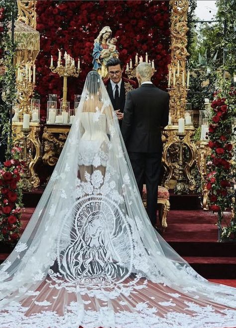 Guadalupe Wedding Veil, Virgin Mary Wedding Veil, Kardashian Wedding, Decoration Evenementielle, Ellen Von Unwerth, Travis Barker, Weddings By Color, Dream Wedding Ideas Dresses, Photoshoot Themes