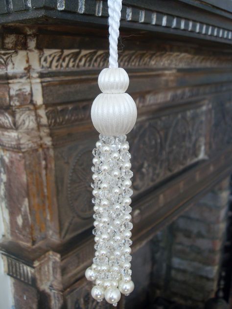 Tassel Ornament, Luxury Wardrobe, Diy Tassel, White Tassel, Tassels Fashion, Light Pull, Crystal White, Pearl Crystal, Beaded Ornaments