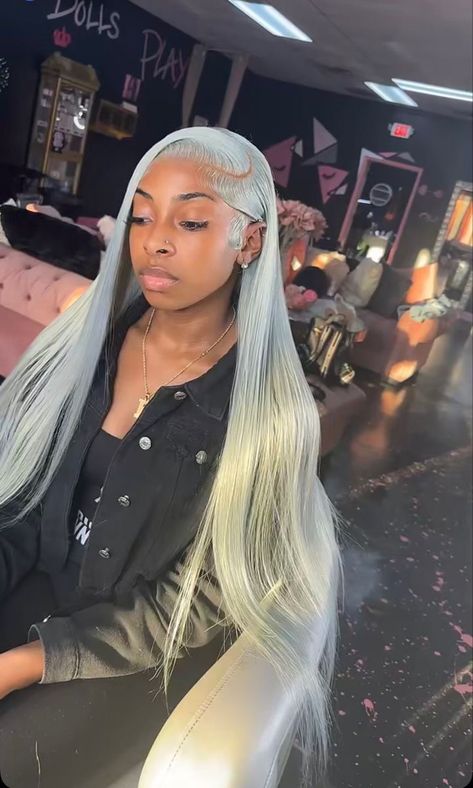 Winter Wigs For Black Women, Gray Lace Front Wigs Black Women, Straight Hair Wig Hairstyles, Platinum Gray Hair On Black Women, Platinum Wig Black Women, Grey Wig Hairstyles, Exotic Wig Colors, Lacefront Hairstyles For Black Women, Color Lace Front Wigs Black Women