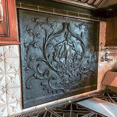 Stove Backsplash Ideas Farmhouse, Fireback Backsplash, Goodman House, Behind Stove Backsplash, Kitchen Backslash, Metal Backsplash Kitchen, Stove Decor, Backsplash Mural, Goth Kitchen