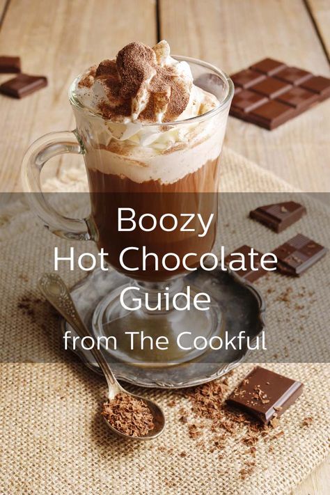 Grown Up Hot Chocolate, Hot Chocolate Drinks With Alcohol, Hot Chocolate With Alcohol, Bonfire Drinks, Alcohol Chocolate, Decor Indian Wedding, Hot Chocolate Cocktail, Boozy Hot Chocolate, Spiked Hot Chocolate