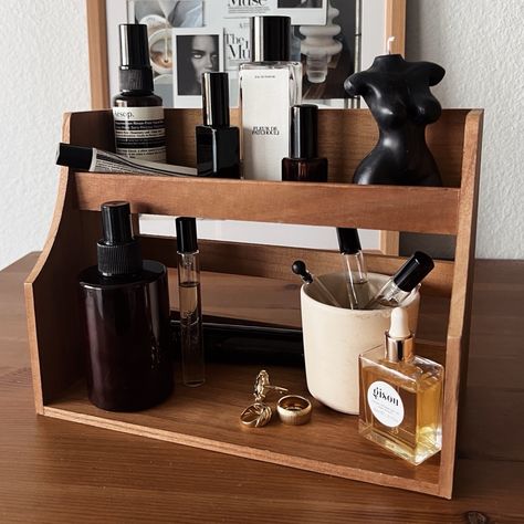 A Perfect Little Trinket Shelf To Display All Your Favorite Little Treasures. I Have One For All My Special Perfumes, Oils And Every Day Little Gold Rings. Would Also Be Cute To Display Candles, Sunglasses, Other Jewelry, Nail Polish Etc. Display Your Shelf On A Dresser, Bathroom Counter Or Even On Top Of A Mantle. #Justgirlythings Bathroom Counter Shelf Ideas, Makeup Organization Shelf, Wall Perfume Organizer, Essential Oils Display, On Top Of Dresser Decor, Dresser Organization Top Of, Bathroom Counter Decor Double Sink, Top Of Dresser Organization, Brown Shelf Decor