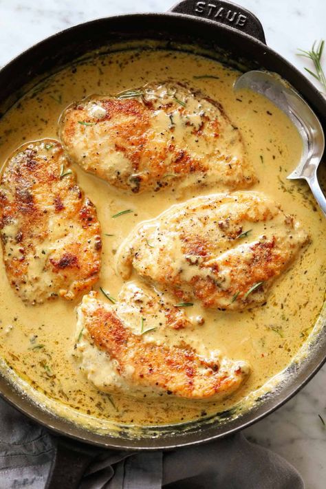 French Mustard Chicken, Mustard Sauce For Chicken, Dijon Mustard Chicken, Mustard Chicken Breast, White Wine Cream Sauce, French Mustard, Mustard Cream Sauce, Mustard Chicken Recipes, Chuck Steak