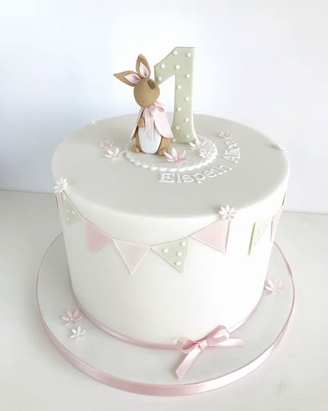 Girls First Birthday Cake, Flopsy Bunny, Peter Rabbit Cake, Baby First Birthday Cake, Rabbit Cake, Luxury Cake, Torte Cupcake, 1st Birthday Cakes