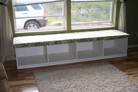 This would be good to make for my living room window! Window Bench Seat With Storage, Diy Storage Bench Seat, Window Seat Storage Bench, Window Storage Bench, Seating With Storage, Window Storage, Diy Window Seat, Seat With Storage, Corner Bench Seating