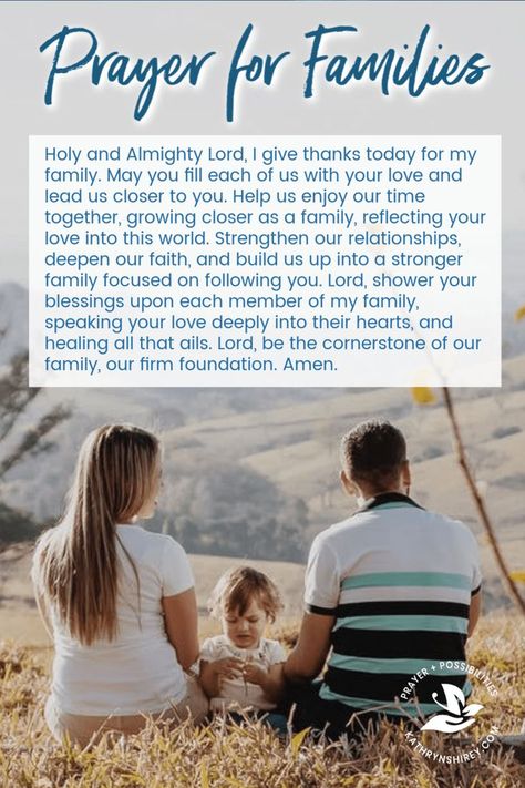 Do you regularly pray for your family? This prayer for family relationships will help you guide your loved ones to a stronger family bond.  Grab this prayer prompt for families to use in your quiet time today! || Prayer and Possibilities #pray #prayer #prayersforfamilies #family #familylife #christianliving #prayerandpossibilities Morning Prayer For Family, Inspirational Morning Prayers, Why Pray, Prayer For My Family, Praying For Your Family, Prayer For My Children, Book Of Common Prayer, Prayer For Peace, Prayer For Family