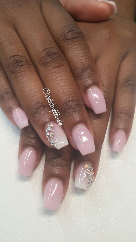 Pink Ombre Nails With Rhinestones, Pink And White Ombre Nails With Design, French Nails Rhinestones, Ombre Sparkle Nails, French Tip Ombre Nails, Pink And White French Tip Nails, Acrylic Ombre Nails, Nails Swarovski Crystals, Ombre Nails With Rhinestones