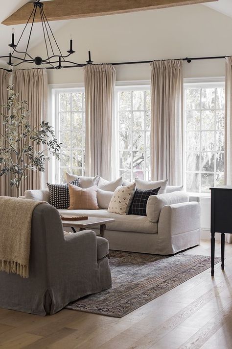 Heights House Winter Living Room Heights House, Winter Living Room, Living Room Decor Curtains, Interior Minimalista, Modern Farmhouse Living Room, Hus Inspiration, Room Decorations, Living Room Decor Modern, Decoration Inspiration