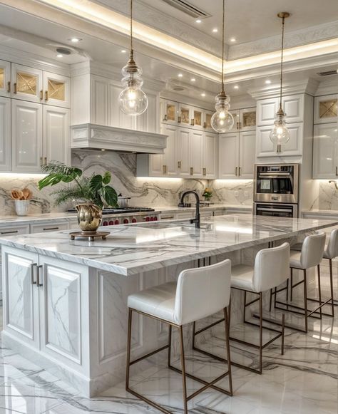 Quartzite Backsplash, Modern Luxury Kitchen Design, Modern Luxury Kitchen, Elegant Kitchen Design, Classy Kitchen, Fancy Kitchens, Kitchens Luxury, Dream Kitchens Design, Kitchen Remodel Inspiration