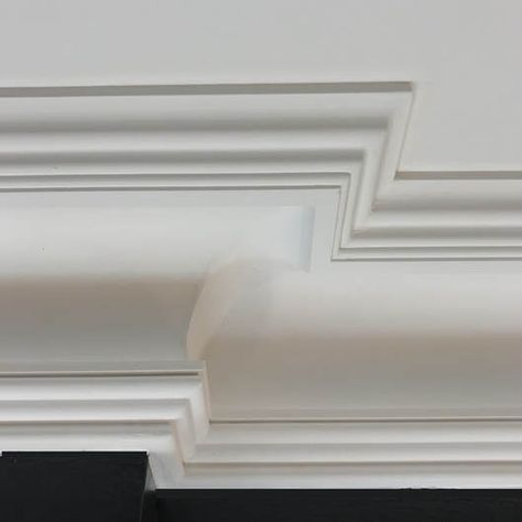 DM1994 Edwardian Coving - Late Victorian Cornicing - Coving Shop UK Edwardian Living Room, Victorian Trim, Victorian Hotel, Cornices Ceiling, Hope Decor, Victorian Ceiling, Plaster Cornice, Plaster Mouldings, Molding Ceiling