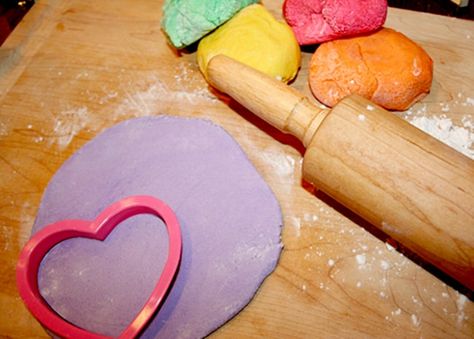 Salt Dough Conversation Hearts - Popsicle Blog Salt Dough Crafts, Salt Dough Recipe, I Lied, Fun Projects For Kids, Sparkle Gift, Cute Hearts, Conversation Heart, Valentine Activities, Valentine Crafts For Kids