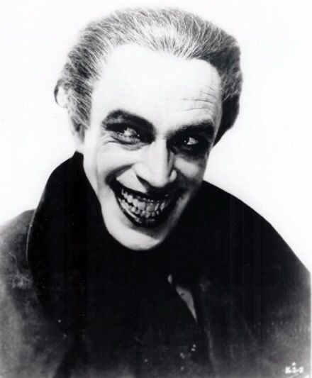 The original inspiration for the Joker. Conrad Veidt in The Smiling Man Indrid Cold, Conrad Veidt, The Man Who Laughs, The Bat Man, Bob Kane, Fritz Lang, I Am Batman, German Expressionism, Victor Hugo