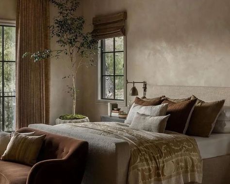 Tuscany vibes for this weeks mood board - • • • #tuscany #mediterranean #interiorswelove #bebitalia #camaleonda #mariobellini #artanddesign #gaetanopesce #italiandesign #artcollector #deloudis Tuscany Bedroom, Italian Cottage, Rustic Italian, March 4, Master Suite, Italian Design, Tuscany, Bedroom Ideas, Mood Board