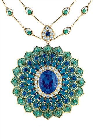 Tiffany  Co. Peacock Necklace year 2009 Bvlgari Necklace, Peacock Jewelry, Peacock Necklace, Tanzanite Necklace, Green Stones, Name Jewelry, A Necklace, Emerald Jewelry, Peacocks