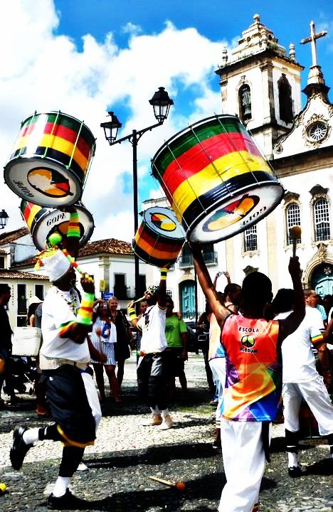 Salvador de Bahia - Brasil - Grupo OLODUM Carnaval Salvador, Brazil Cities, Brazil Carnival, Bahia Brazil, Rio Carnival, Rio Grande Do Norte, Brazil Travel, World Party, April 25