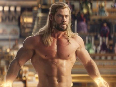 Chris Hemsworth Abs, Chris Hemsworth Body, Chris Hemsworth Workout, Chris Hemsworth Shirtless, Celebrity Abs, Luke Mitchell, Chris Hemsworth Thor, Best Physique, Love And Thunder