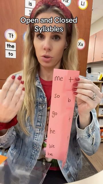 Lisa Elaine Peters on Instagram: "Open and closed syllables! #syllables #letters #lettersounds #phonics #abcs #scienceofreading #scienceofreadinginstruction #reading #sor #tactilelearning #learning #learningresources #educationalvideo #primaryschool #kinder #kindergartenteacher #kindergarten #prek #kindergartentips #homeschool #homeschoolmom #teacher #teachingkids #teachingonline #futureteacher #studentteacher" Syllables Kindergarten, Open And Closed Syllables, Homeschool Preschool Schedule, Open Syllables, Syllables Activities, Closed Syllables, First Grade Words, Intervention Classroom, Class Crafts